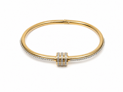 Pulsera Rígida con Cristales Brillantes Color Dorado.