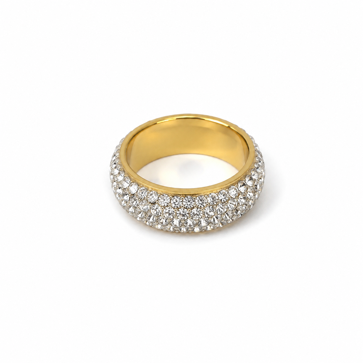Anillo de Banda Ancha con Cristales Brillantes Color Dorado.