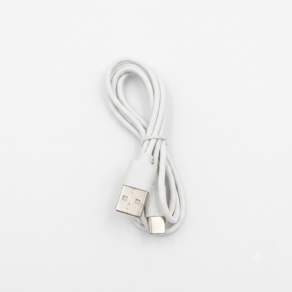 Cable blanco genérico de USB-A a USB-C.