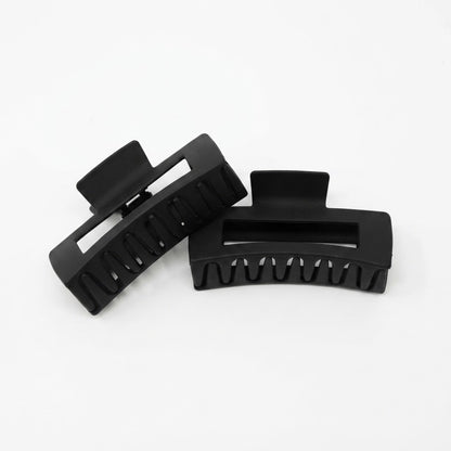 Pack 2 pinzas para el cabello grandes.