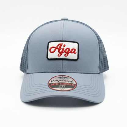 Gorra estilo trucker en color azul