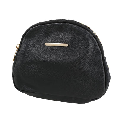 Cartera de mano en color negro con textura de cuero