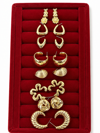 Set de Aretes Dorados para Mujer – Colección Elegante de Pendientes Modernos y Vintage (7 Pares).