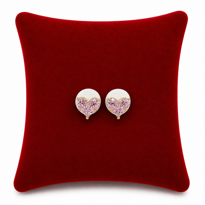 Aretes de Corazón con Cristal Rosa y Acabado Dorado, Par de Pendientes Elegantes.