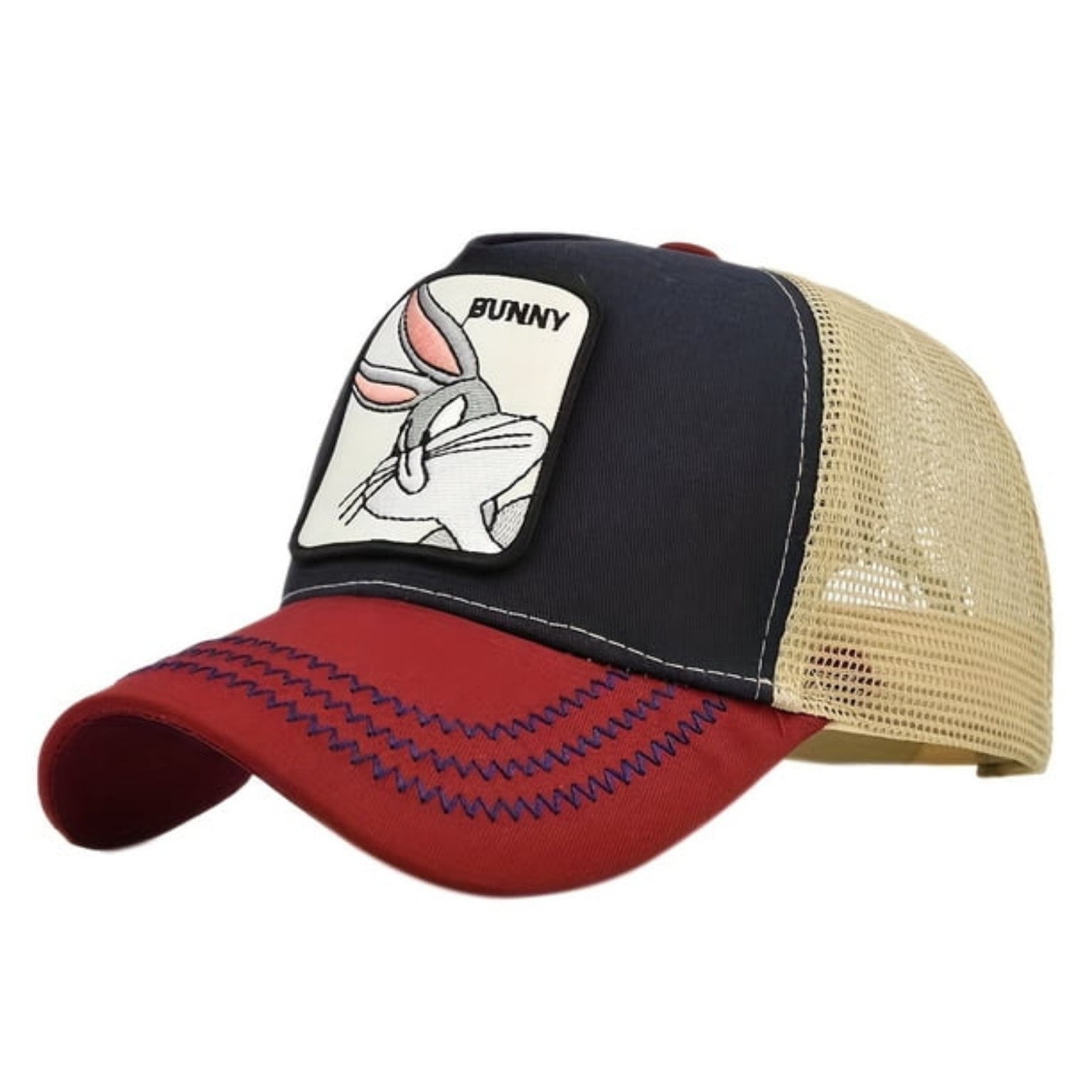 Gorra Trucker con Diseño de Conejo Bordado y Panel de Malla Ajustable.