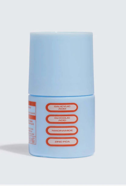 Exfoliante en formato roll-on diseñado para prevenir y calmar los vellos encarnados y la irritación por el afeitado.