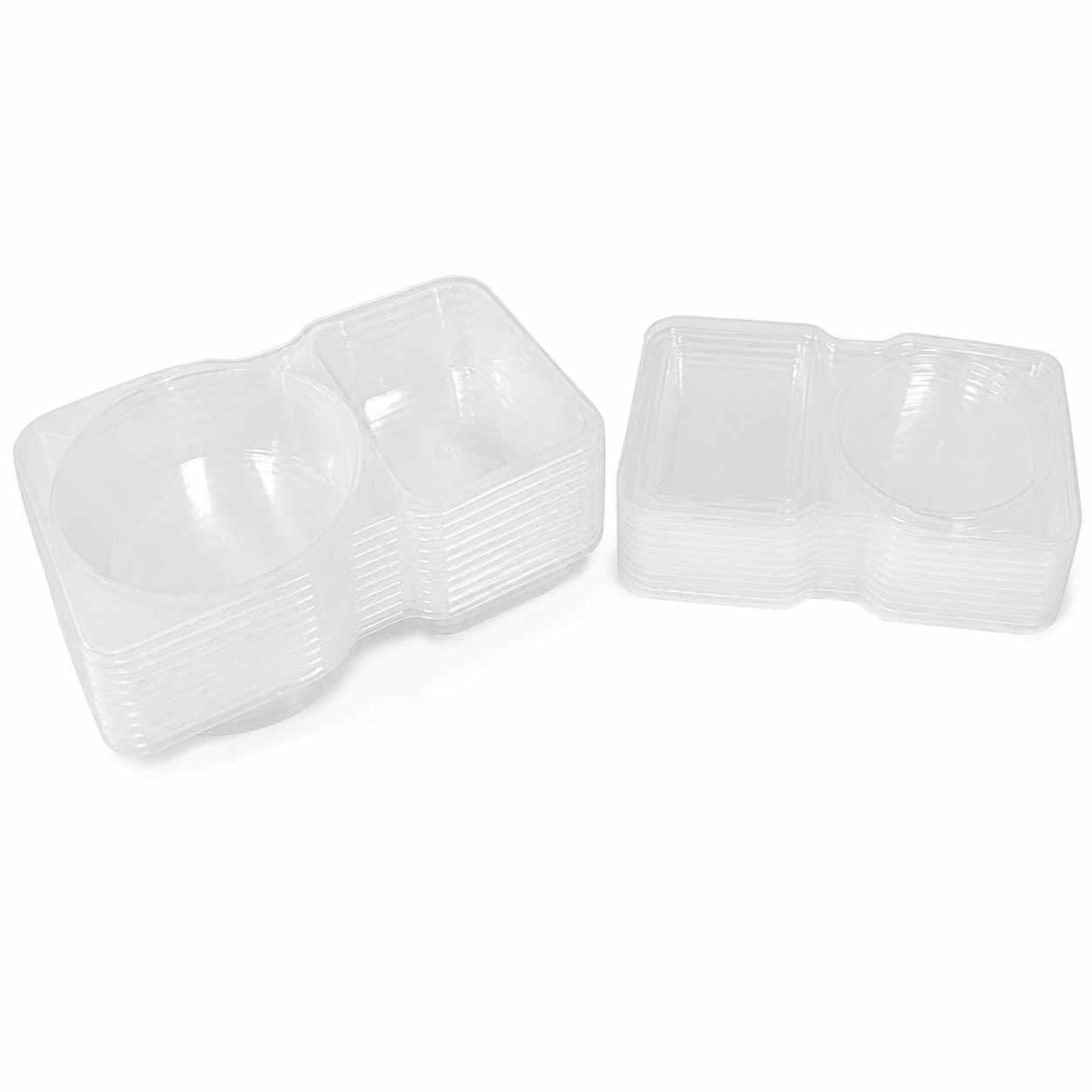 Set de recipientes transparentes con dos compartimentos y tapa.