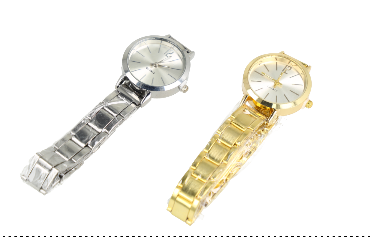 Combo de  reloj de cuarzo dorado y plateado para mujer con un diseño analógico minimalista.