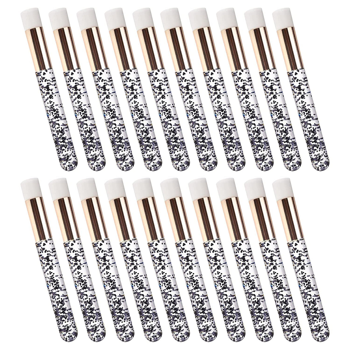 Cepillos para limpieza de pestañas y champú de extensiones.
