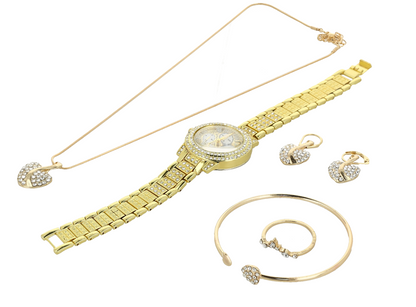 Conjunto de joyería y reloj color dorado para mujer de estilo lujoso.