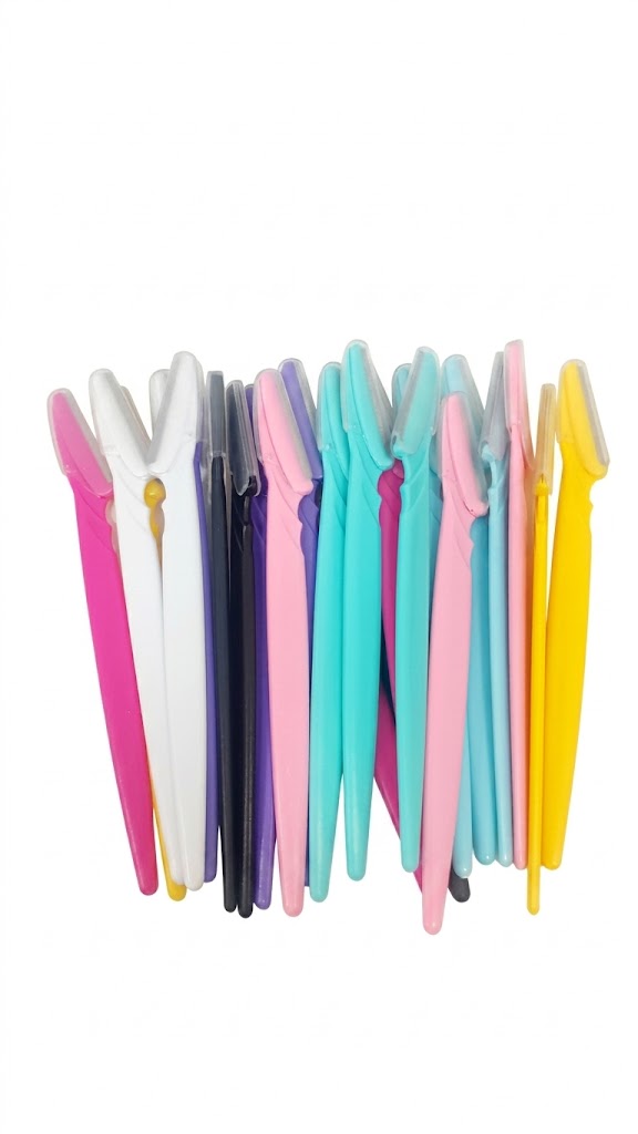 Pack de  maquinillas de afeitar para cejas.