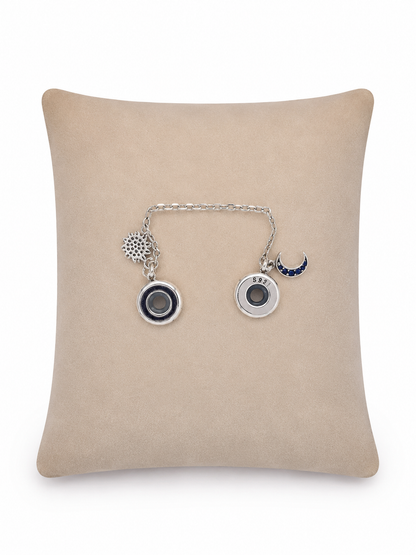 Charm para Pulsera con Colgantes Sol y Luna Color Plateado.