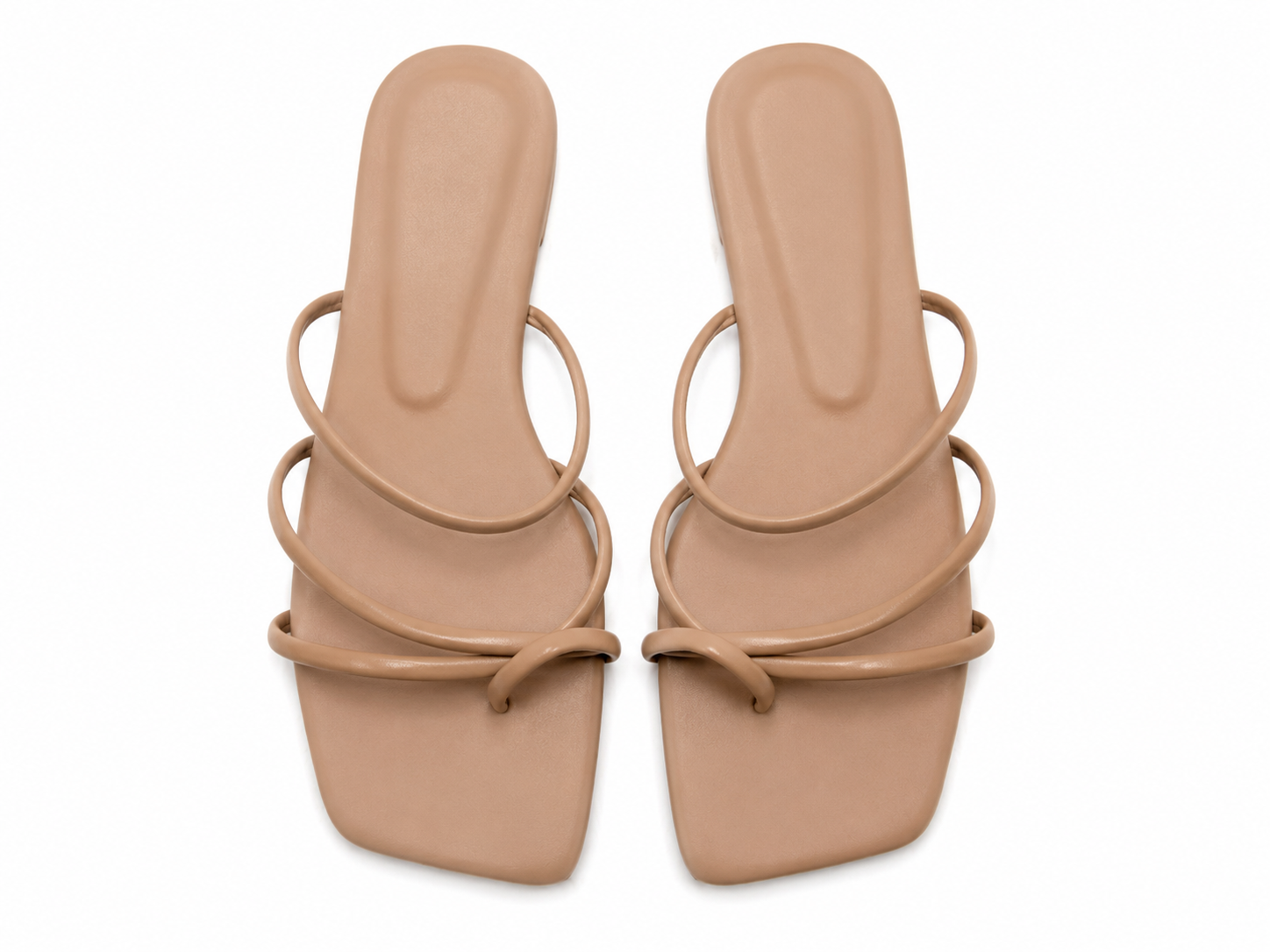Sandalias planas de tiras color café talla 36.