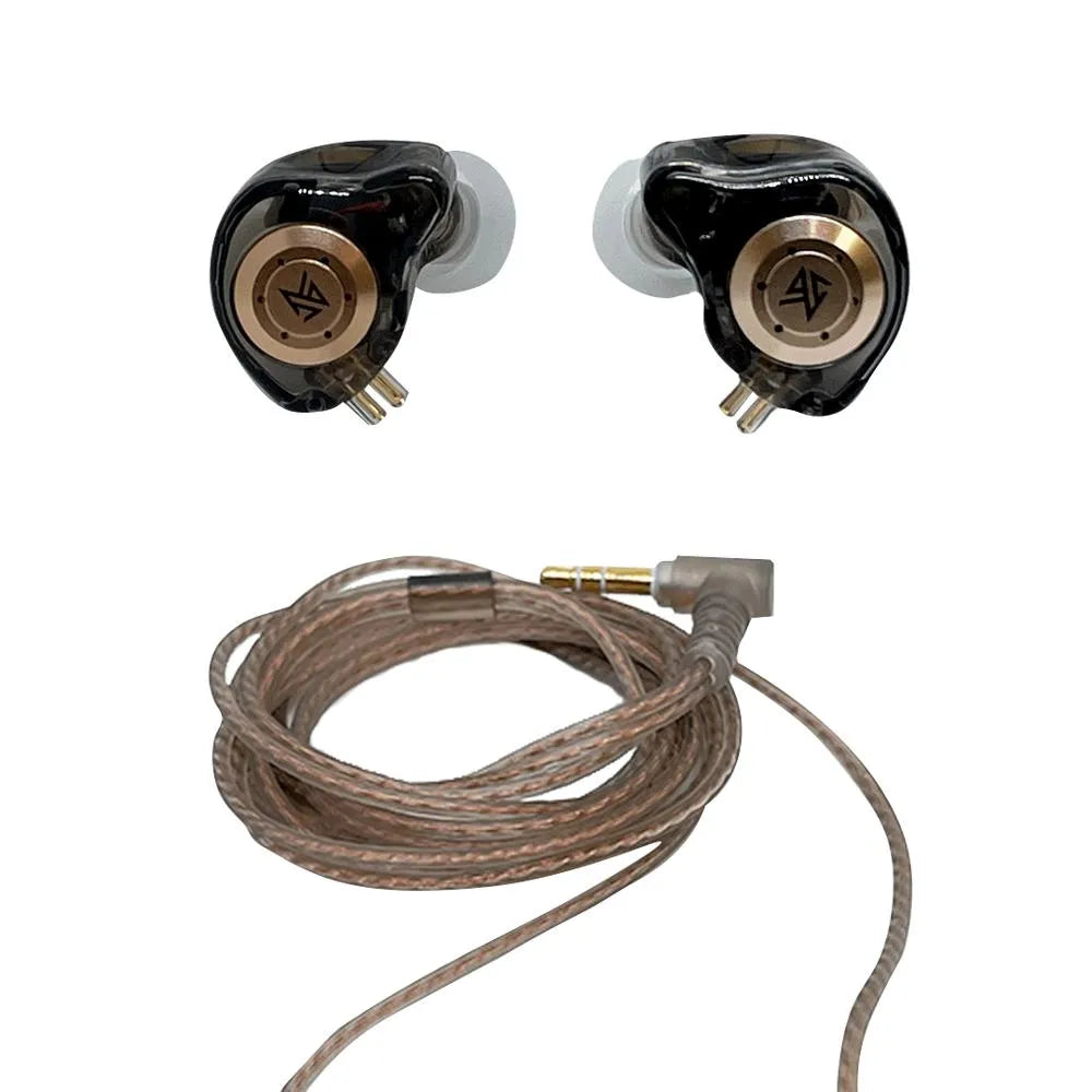 Auriculares, conocidos por su diseño ergonómico y controlador dinámico dual.