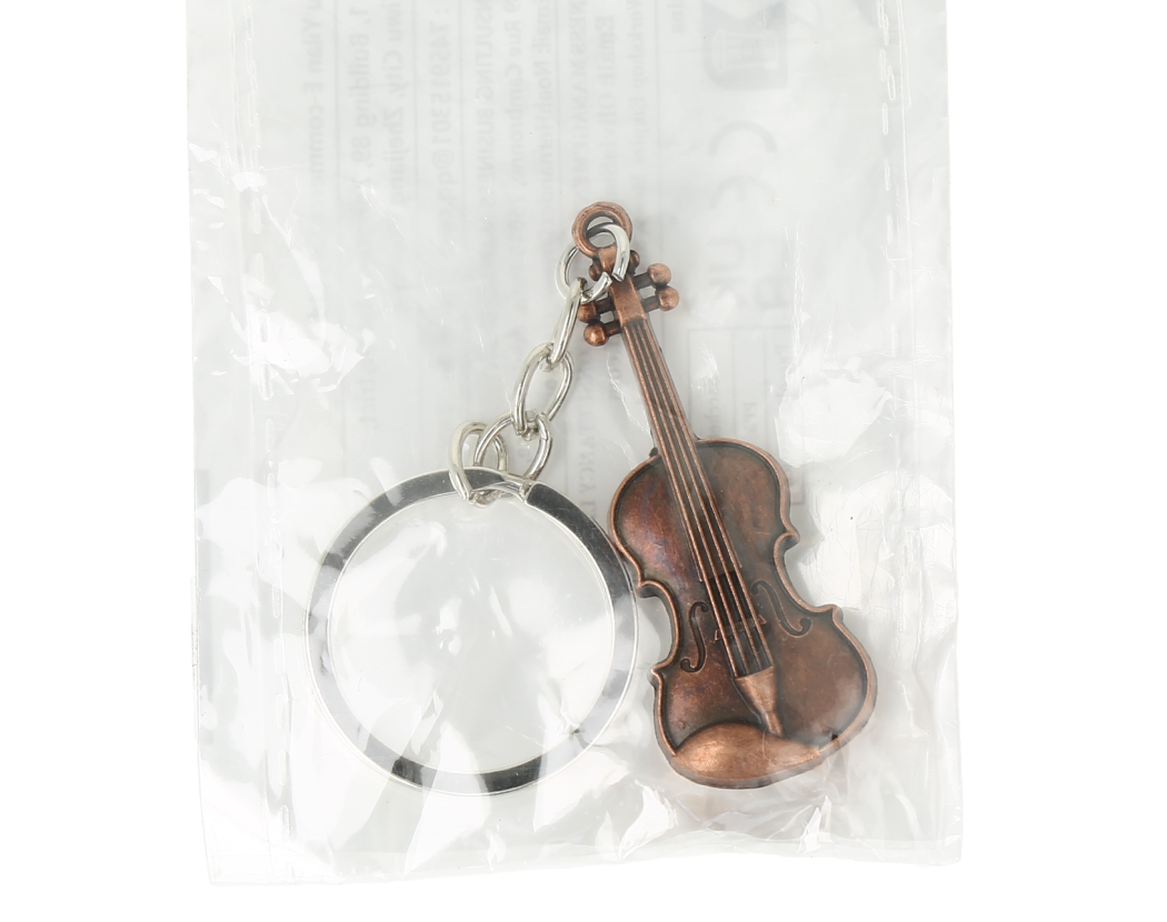 Llavero con forma de violín