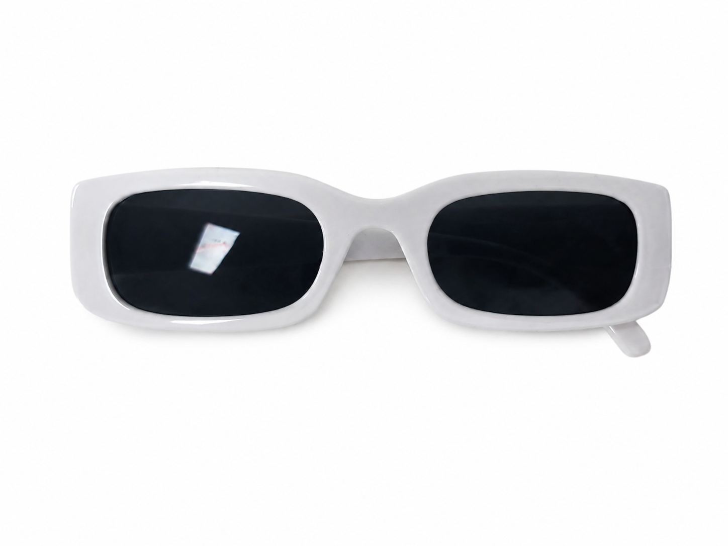 Gafas de Sol Rectangulares Blancas Vintage – Lentes Retro Fashion para Mujer y Hombre.