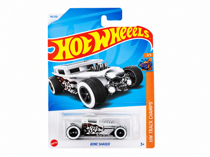 Carro de colección a escala Bone Shaker en color blanco con detalles negros y diseño de calavera.