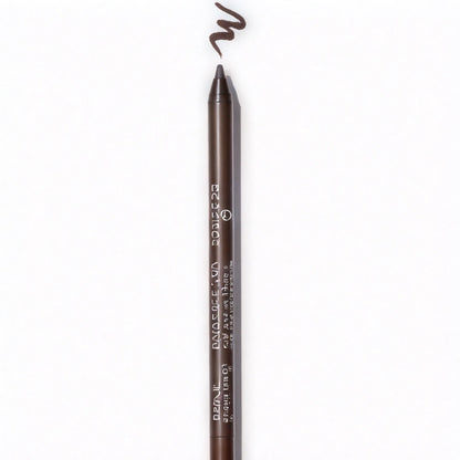 Delineador de ojos en lápiz color marrón es ideal para lograr líneas precisas y definidas, con sacapunta incluido