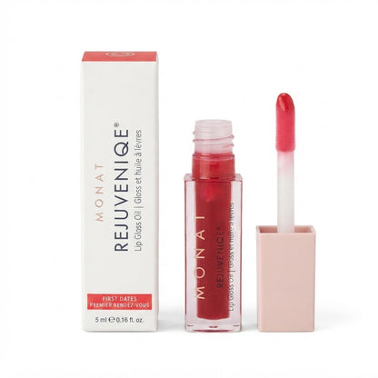 Brillo y aceite labial  en el tono First Date.