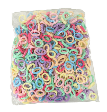Paquete de bandas elásticas multicolores para el cabello.
