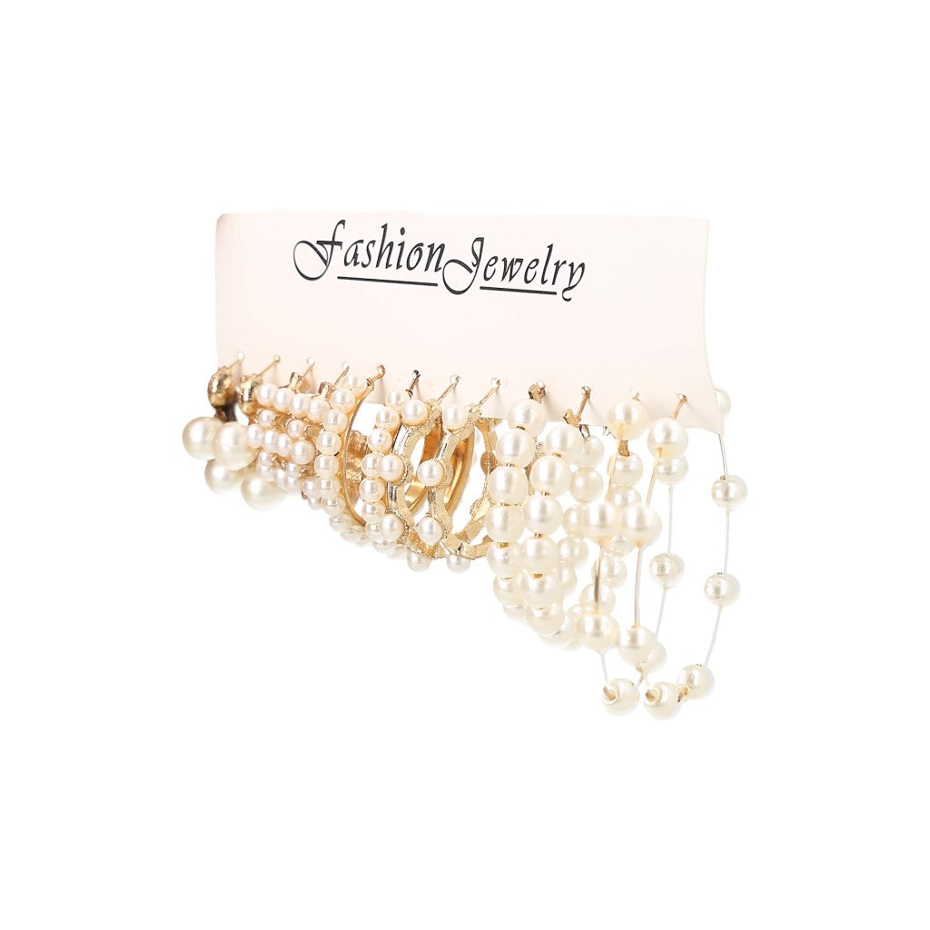 Pendientes elegantes para dama, dorados.