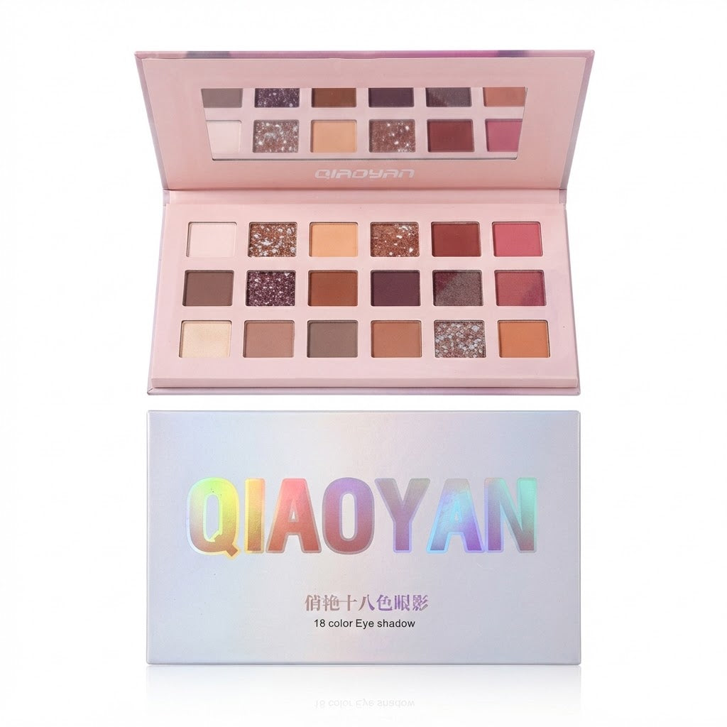 Paleta de maquillaje que incluye 18 tonos con acabados tanto mates como brillantes en la gama de los colores nude, rosas y marrones.